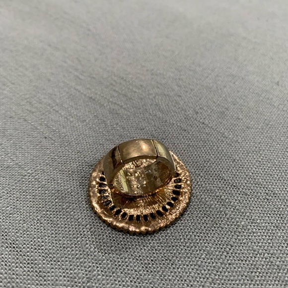 Adjustable statement Rhinestone ring with diamonds - Picture 2 of 3